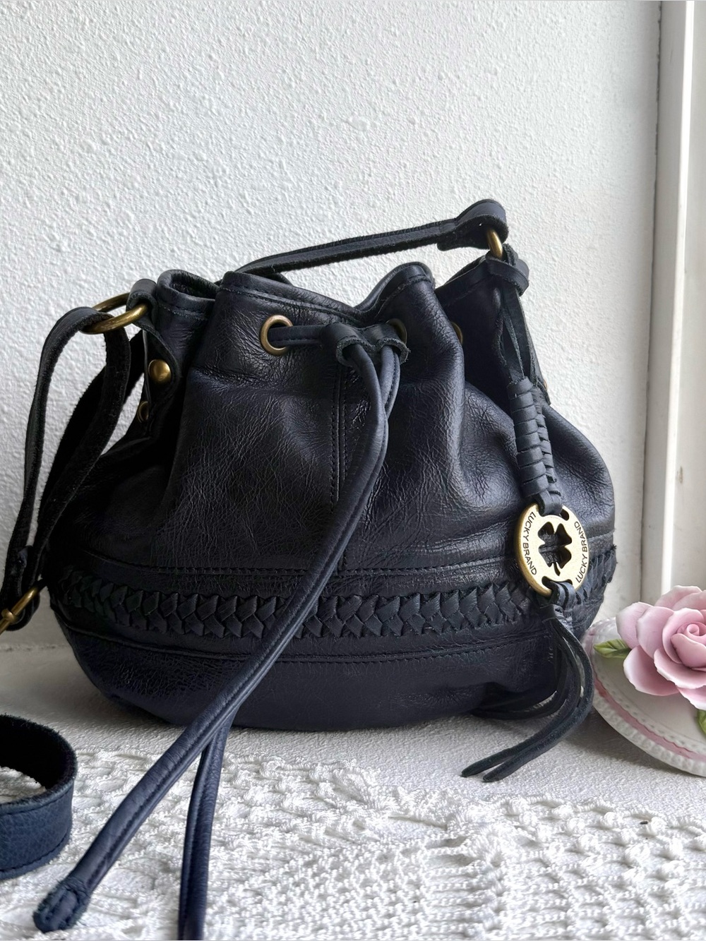 Y2K Lucky Brand Navy Leather Bucket Bag Braided Boho Drawstring Crossbody Purse